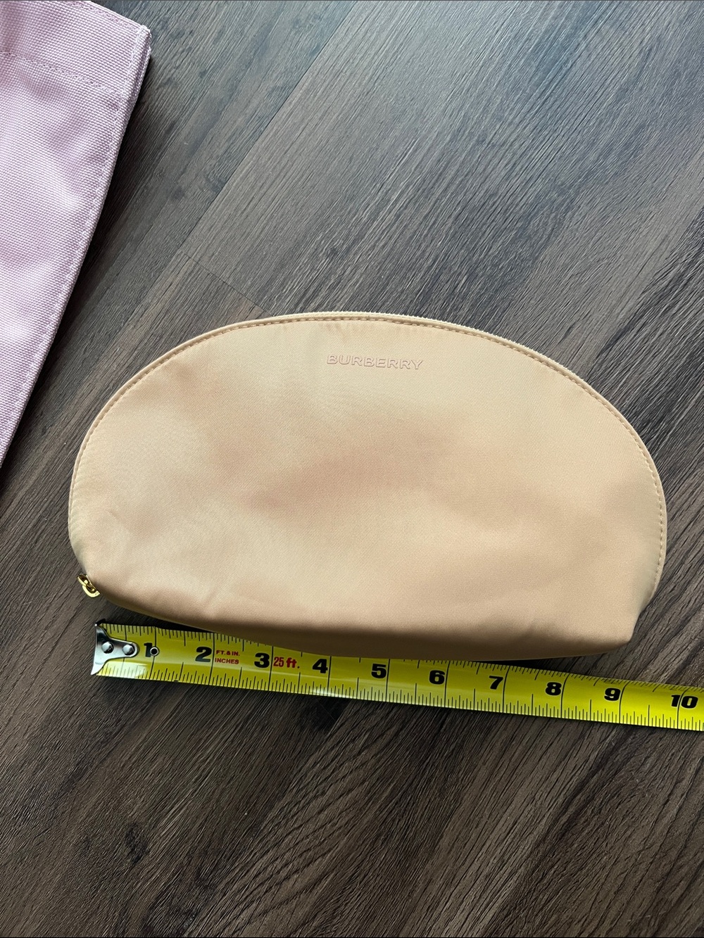 BURBERRY Pink Tote & Tan Make-up Pouch and Cream Toiletry bag - Picture 6 of 11